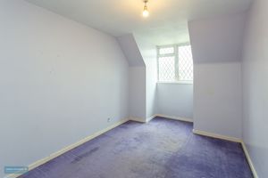 Bedroom- click for photo gallery